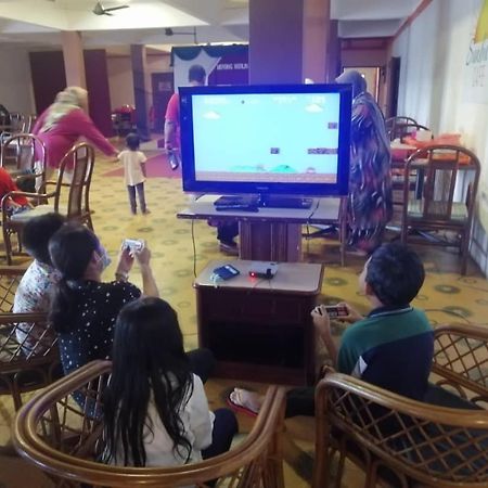 Mersing Merlin Inn Екстер'єр фото