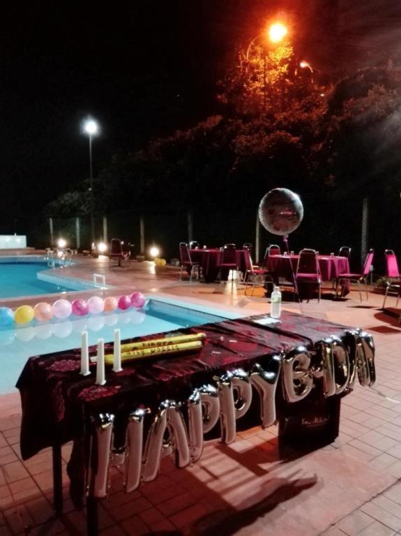 Mersing Merlin Inn Екстер'єр фото