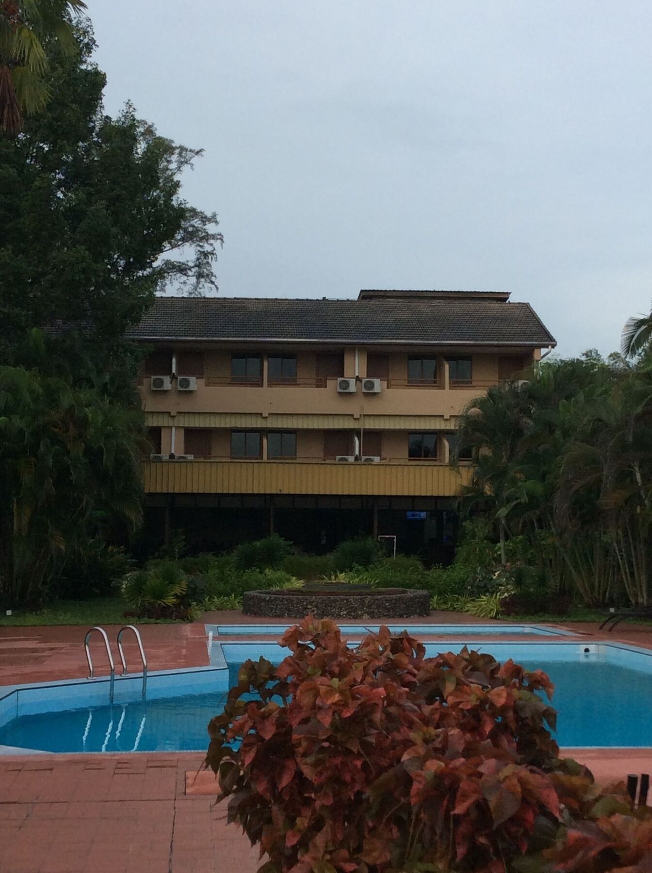 Mersing Merlin Inn Екстер'єр фото